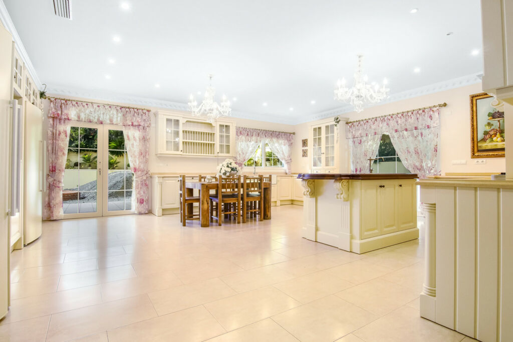 Detached Villa Sotogrande Cádiz - zdjęcie 23