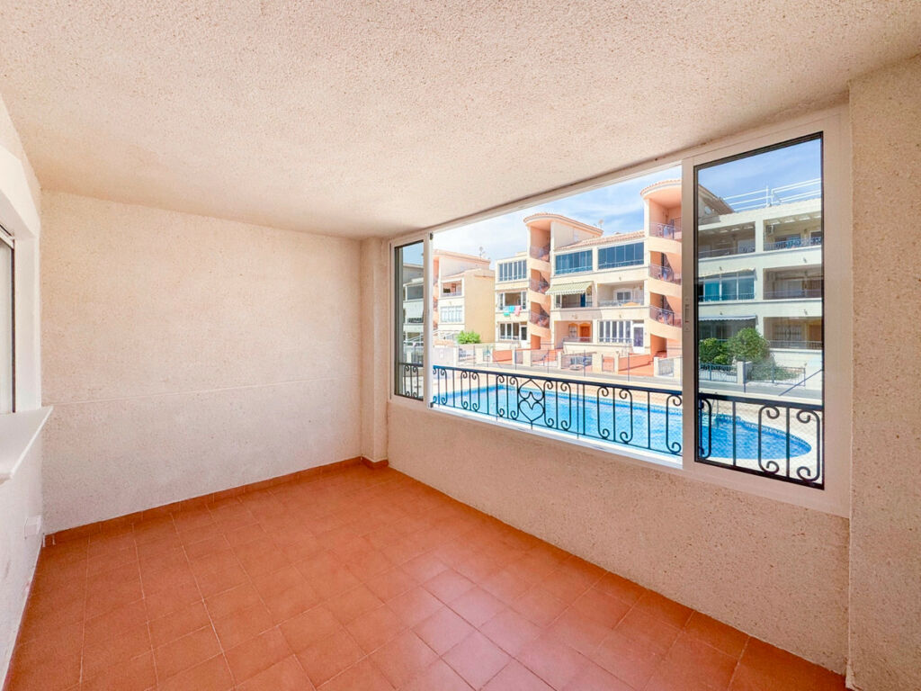 Middle Floor Apartment Los Altos Alicante - imagen 23
