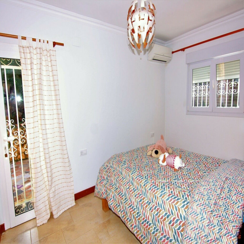 Detached Villa Pedreguer Alicante - imagen 24