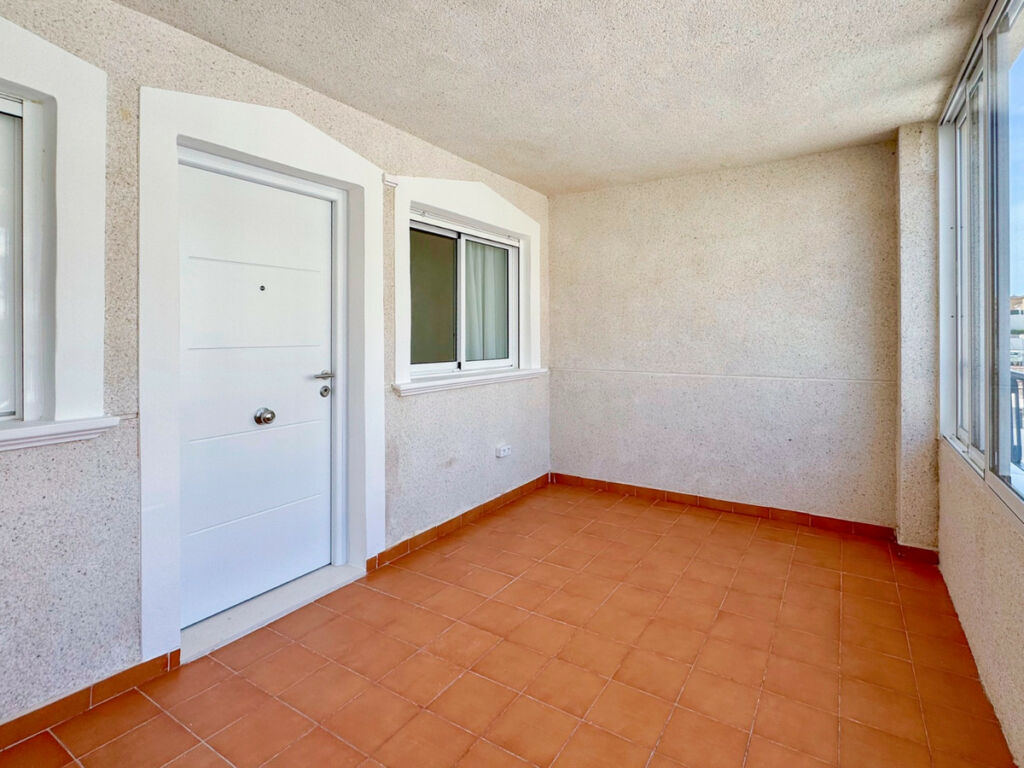 Middle Floor Apartment Los Altos Alicante - imagen 25
