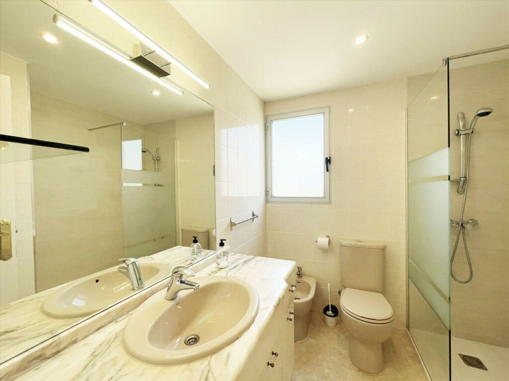 Middle Floor Apartment Calpe Alicante - imagen 25