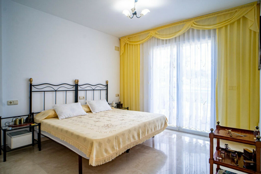 Detached Villa L'Alfás del Pi Alicante - zdjęcie 26