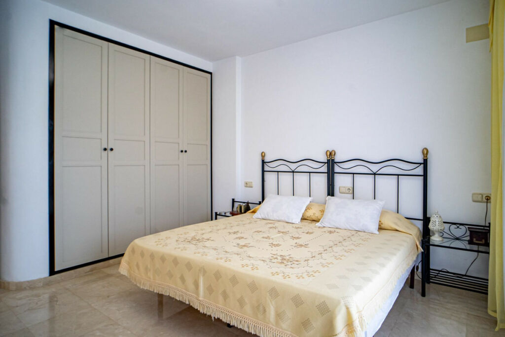 Detached Villa L'Alfás del Pi Alicante - zdjęcie 27