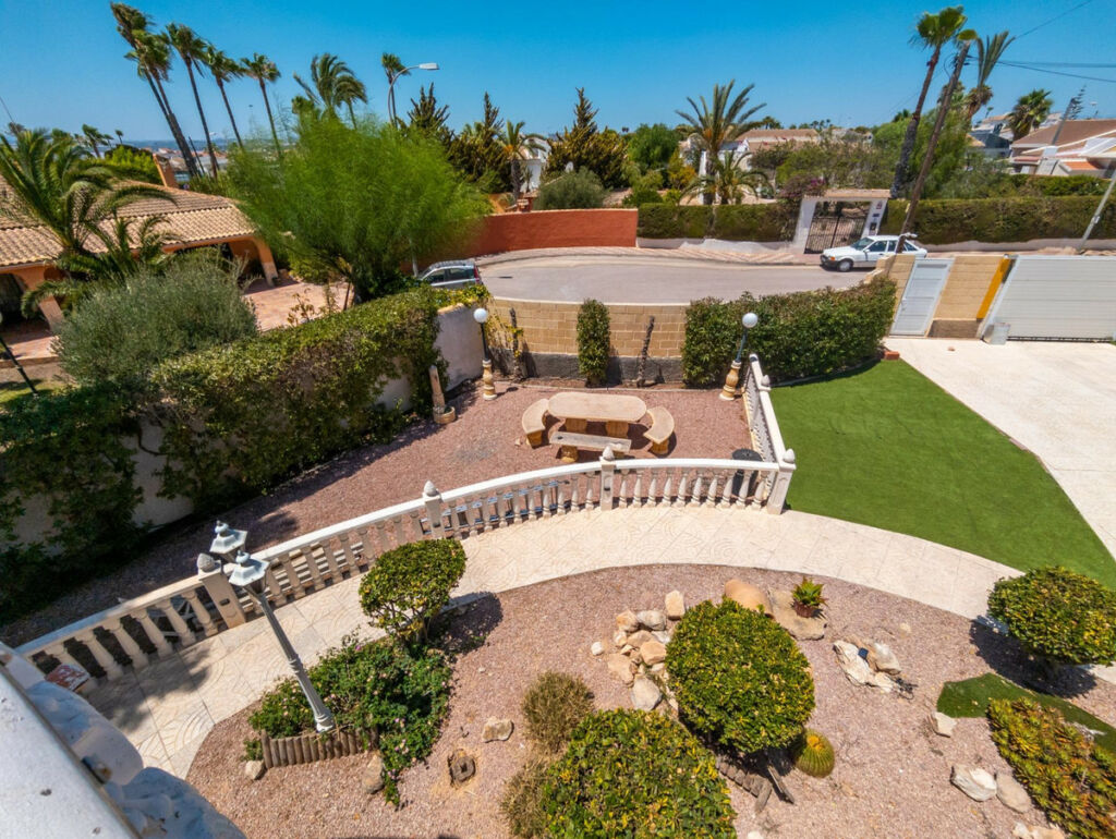 Detached Villa La Siesta Alicante - imagen 27
