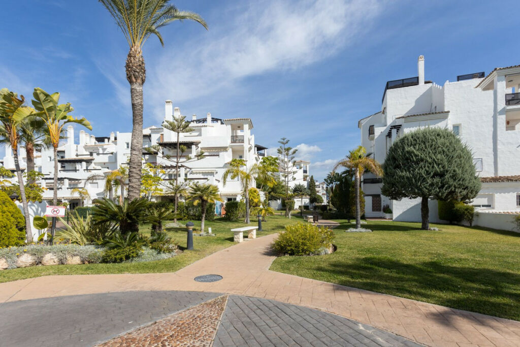 Middle Floor Apartment San Pedro de Alcántara Málaga - image 27