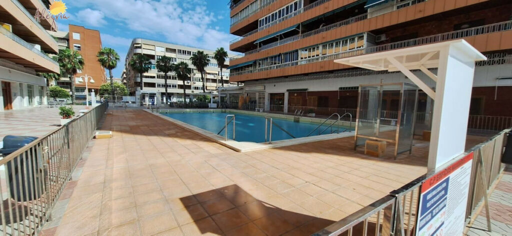 Middle Floor Apartment Torrevieja Alicante - Bild 28