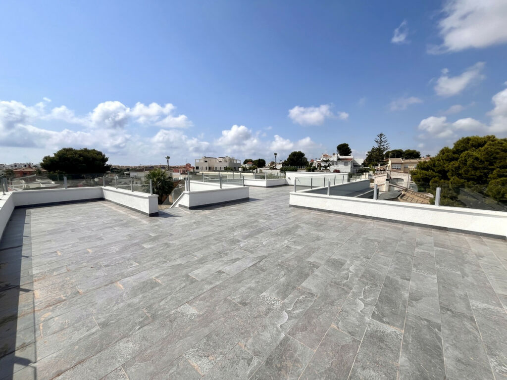 Detached Villa Los Balcones Alicante - Bild 29