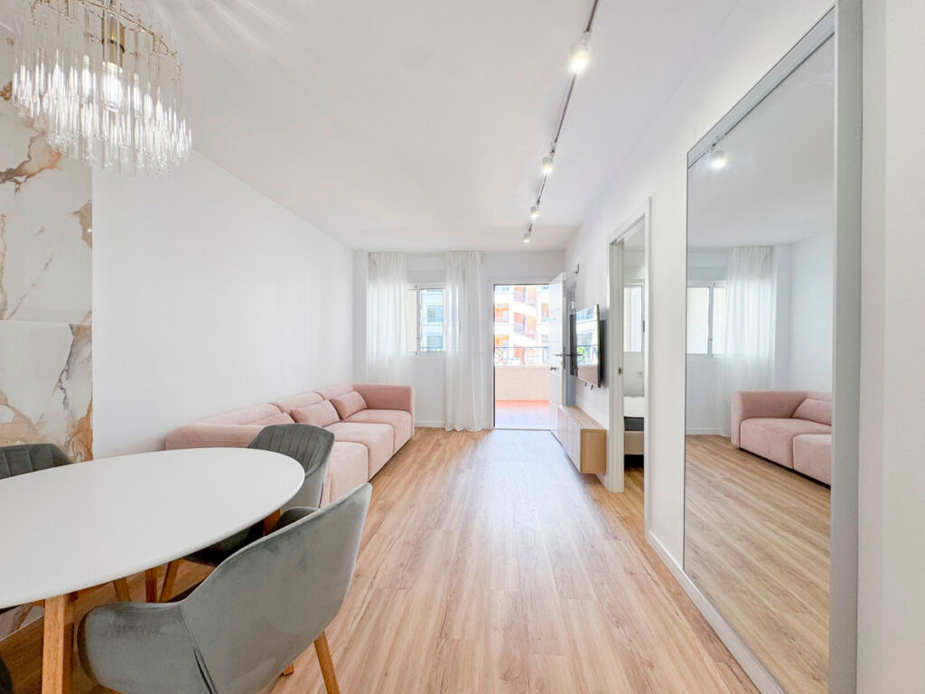 Middle Floor Apartment Los Altos Alicante - imagen 3