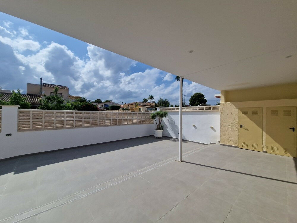 Semi-Detached House La Nucia Alicante - image 3