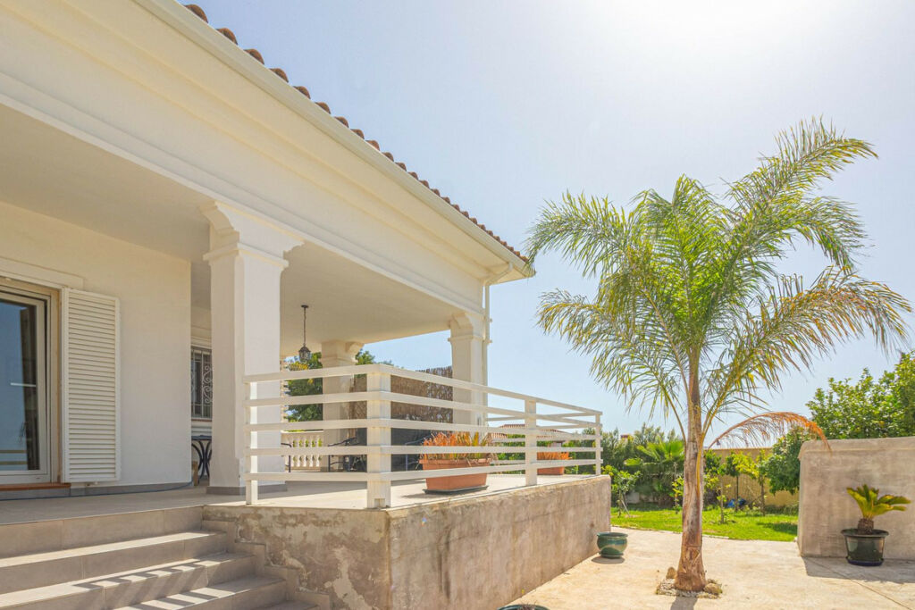 Detached Villa Pueblo Nuevo de Guadiaro Cádiz - zdjęcie 3