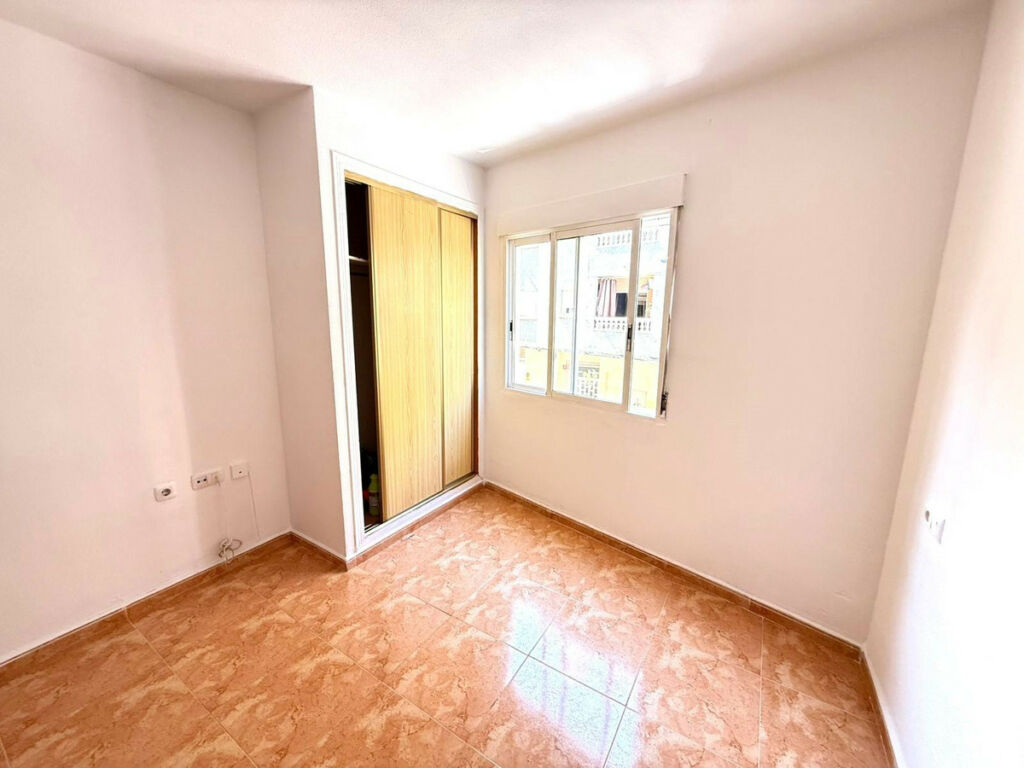 Middle Floor Apartment Playa Del Cura Alicante - Bild 3