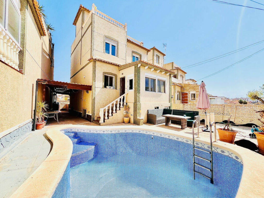 Detached Villa San Miguel de Salinas Alicante - imagen 3