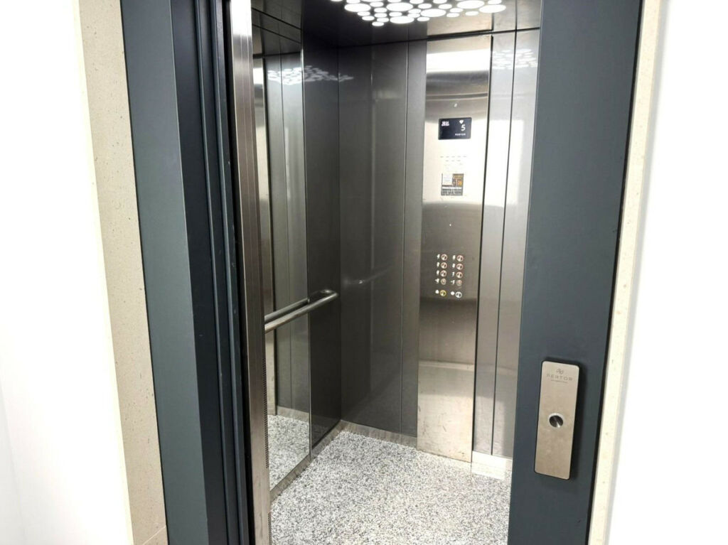 Middle Floor Apartment Parque de las Naciones Alicante - Bild 30