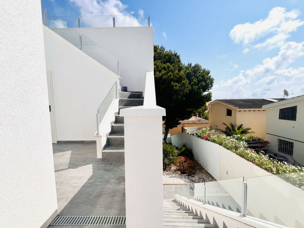 Detached Villa Los Balcones Alicante - Bild 31