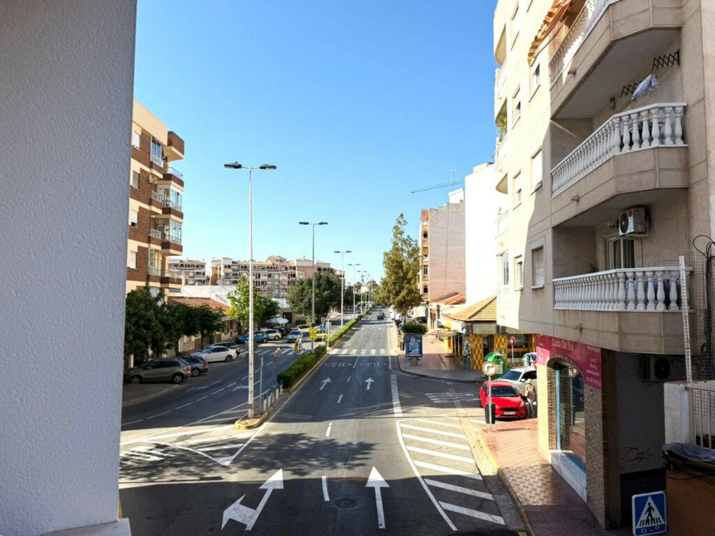 Middle Floor Apartment Parque de las Naciones Alicante - Bild 32
