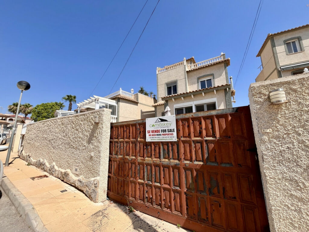 Detached Villa San Miguel de Salinas Alicante - imagen 4