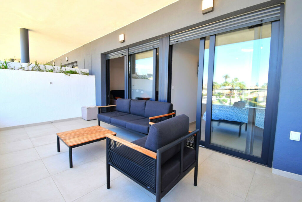 Middle Floor Apartment Playa Flamenca Alicante - Bild 4