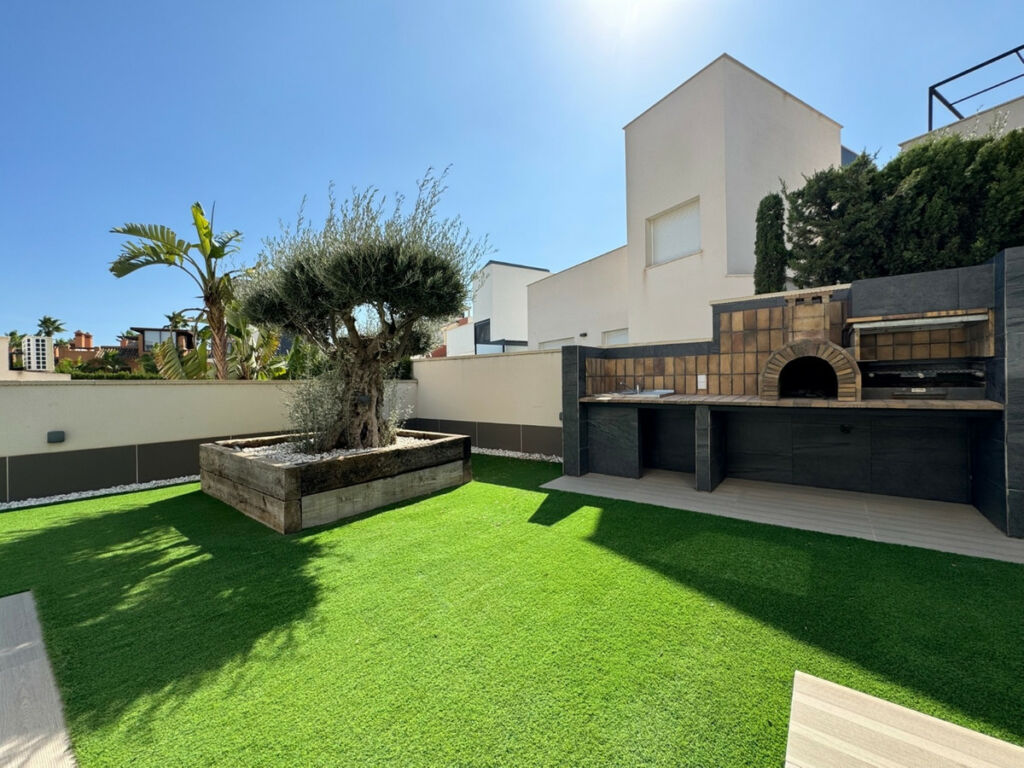 Detached Villa San Miguel de Salinas Alicante - imagen 45