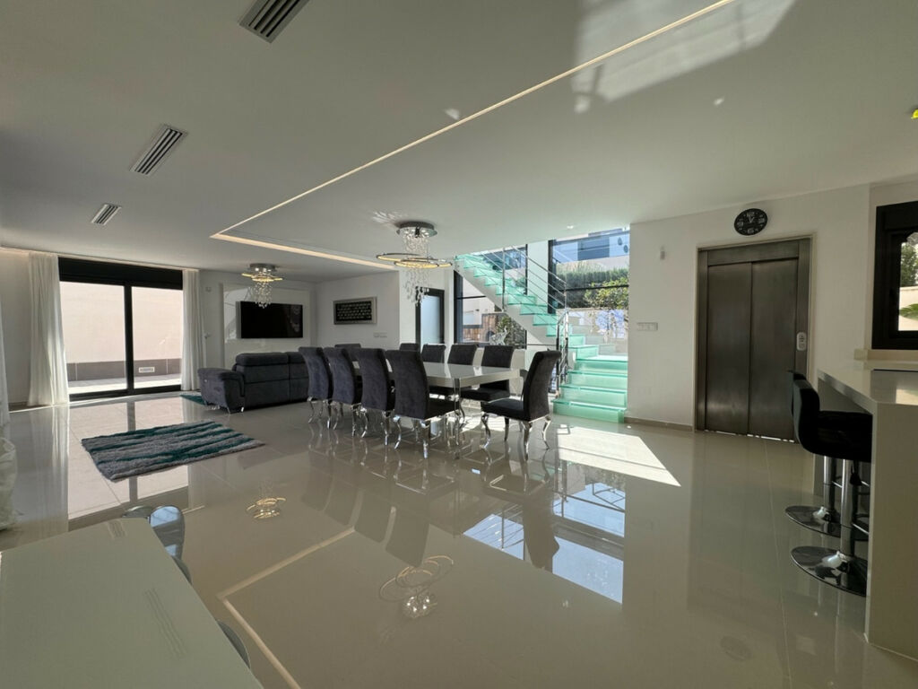 Detached Villa San Miguel de Salinas Alicante - imagen 5