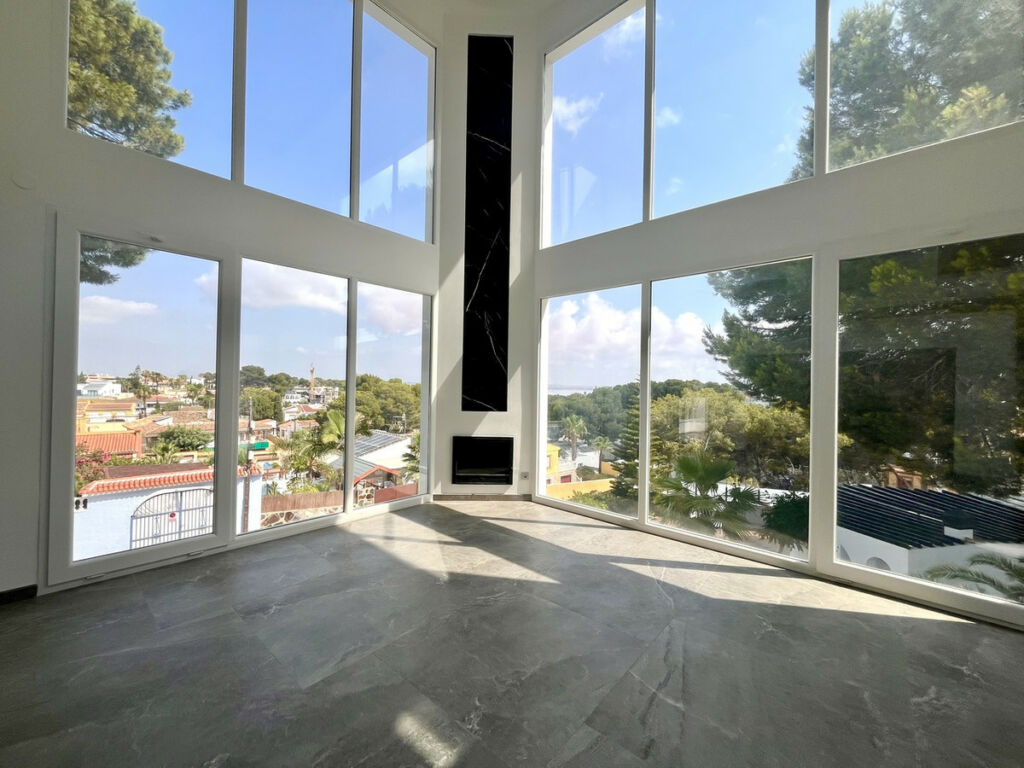 Detached Villa Los Balcones Alicante - Bild 5