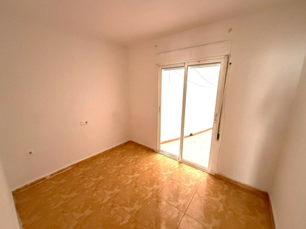 Middle Floor Apartment Playa Del Cura Alicante - Bild 6