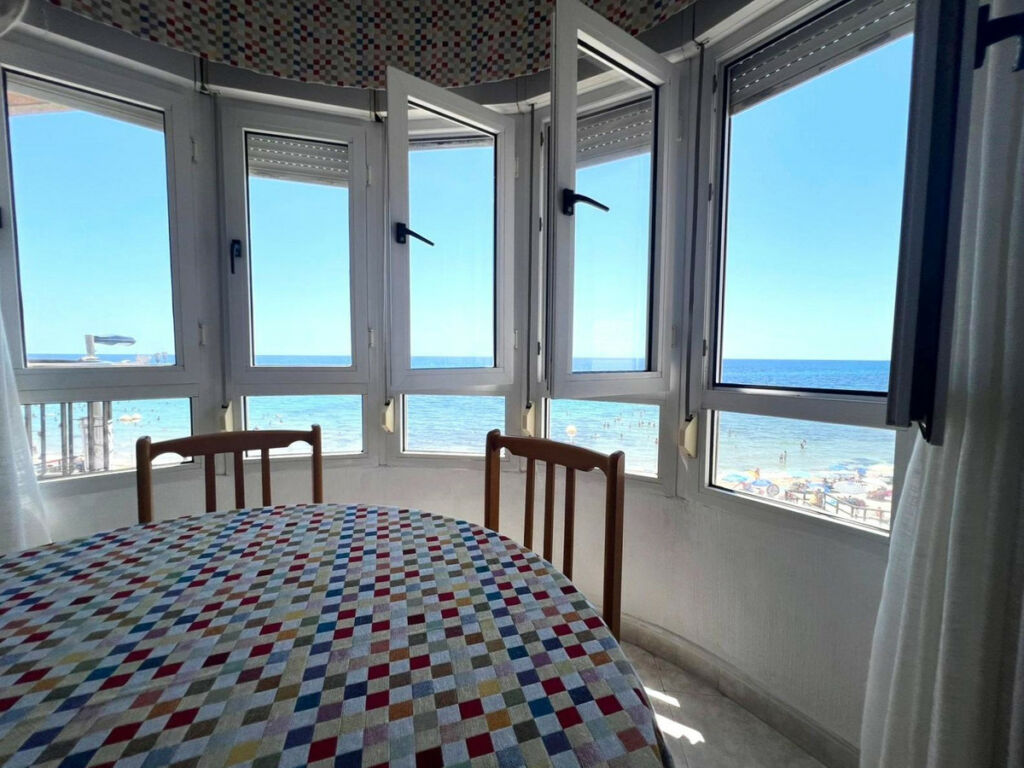 Middle Floor Apartment Playa de los Locos Alicante - Bild 6