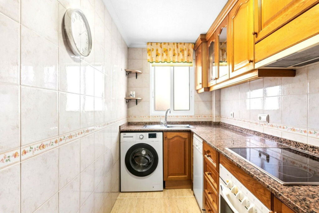 Middle Floor Apartment Guardamar del Segura Alicante - imagen 7