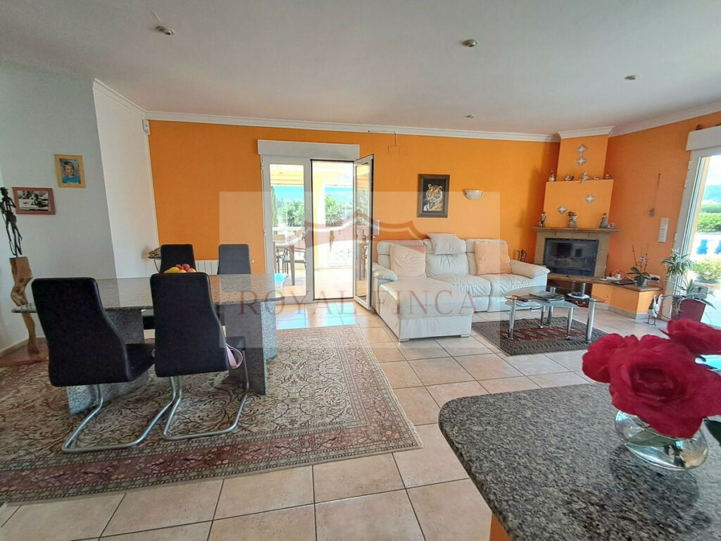Detached Villa Sanet y Negrals Alicante - imagen 8
