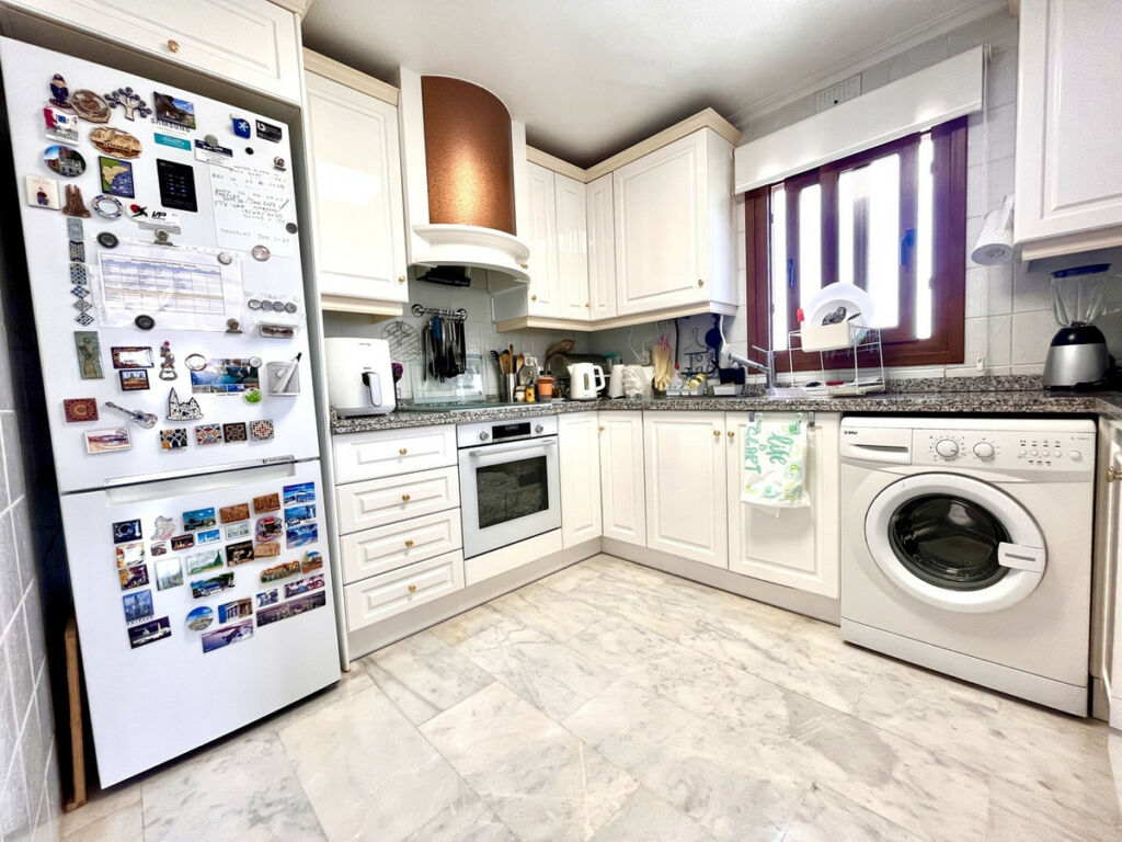 Middle Floor Apartment Villamartin Alicante - Bild 8