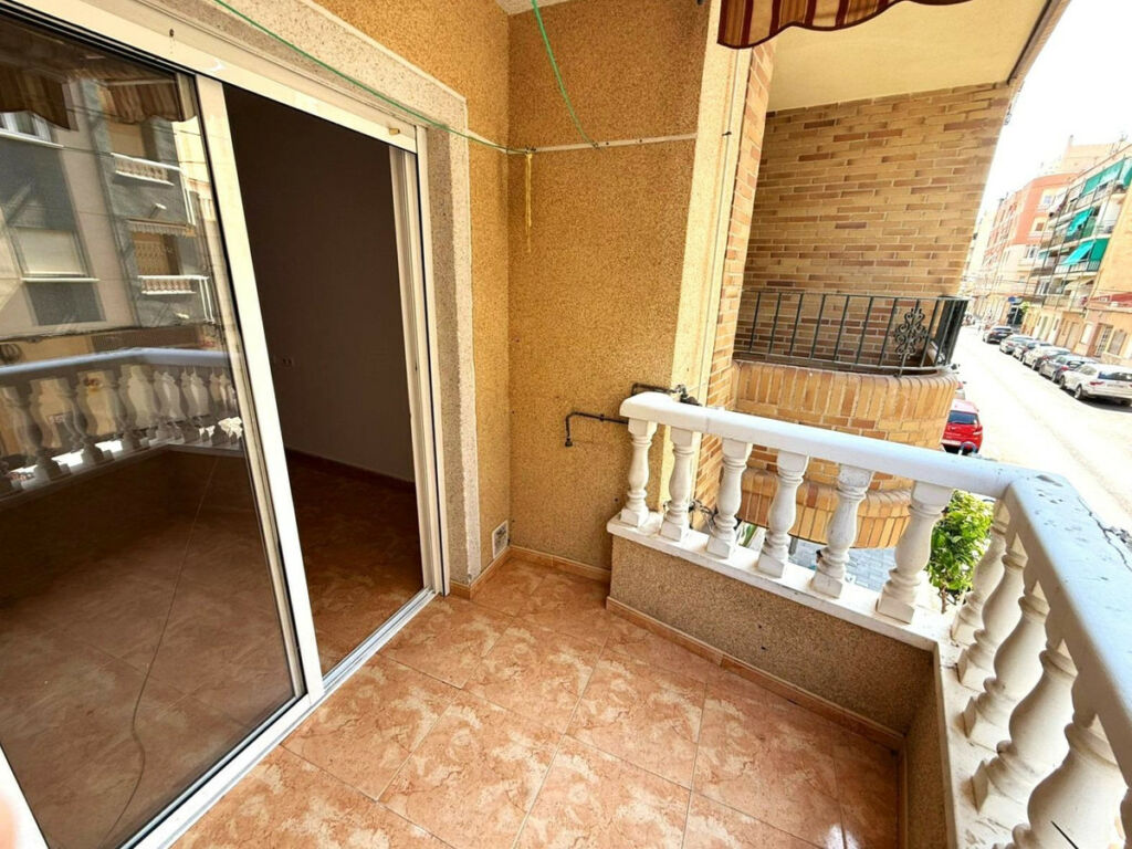 Middle Floor Apartment Playa Del Cura Alicante - Bild 8