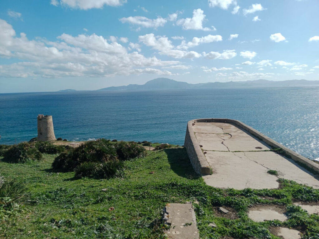Land with Ruin Tarifa Cádiz - imagen 8