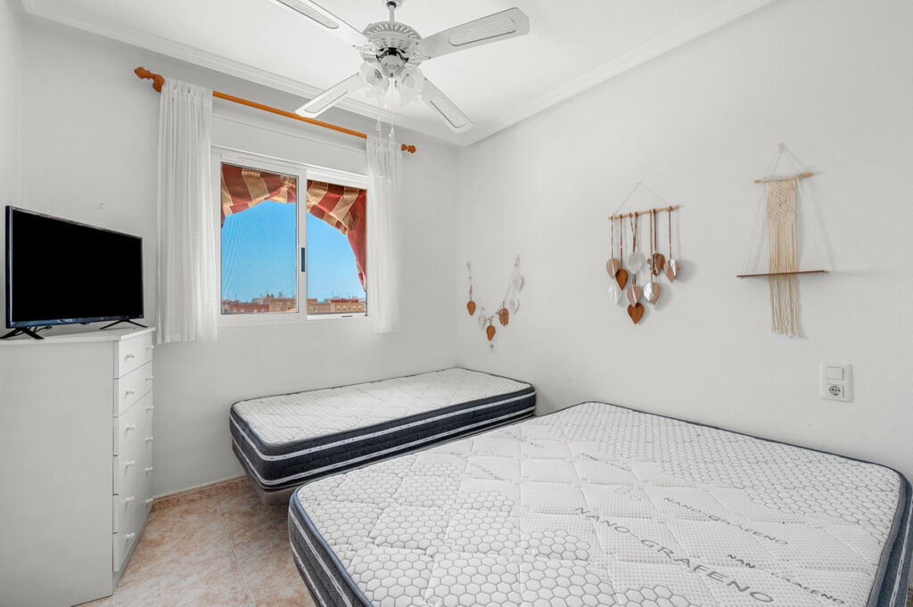 Middle Floor Apartment Santa Pola Alicante - Bild 9