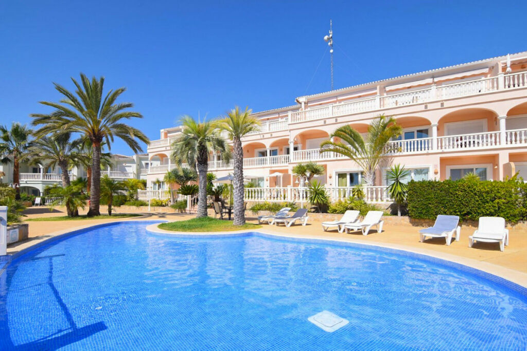 Middle Floor Apartment Benissa Alicante