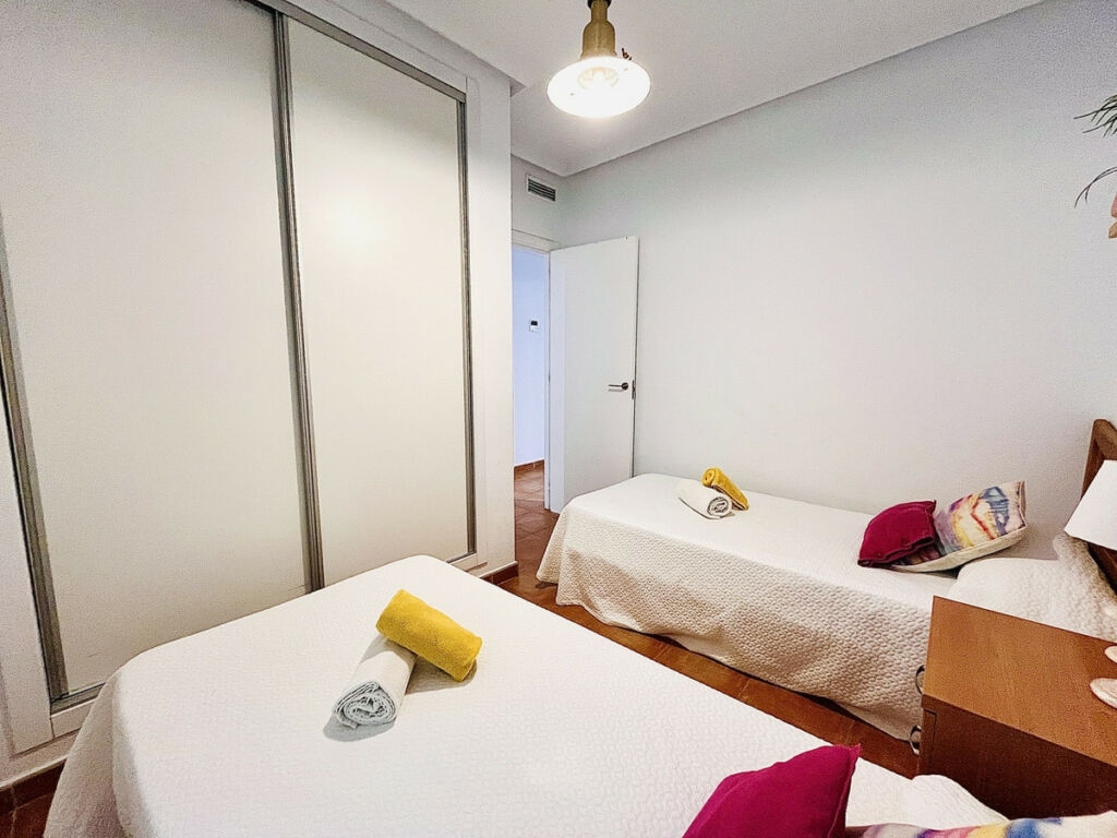 Middle Floor Apartment Guardamar del Segura Alicante - Bild 10
