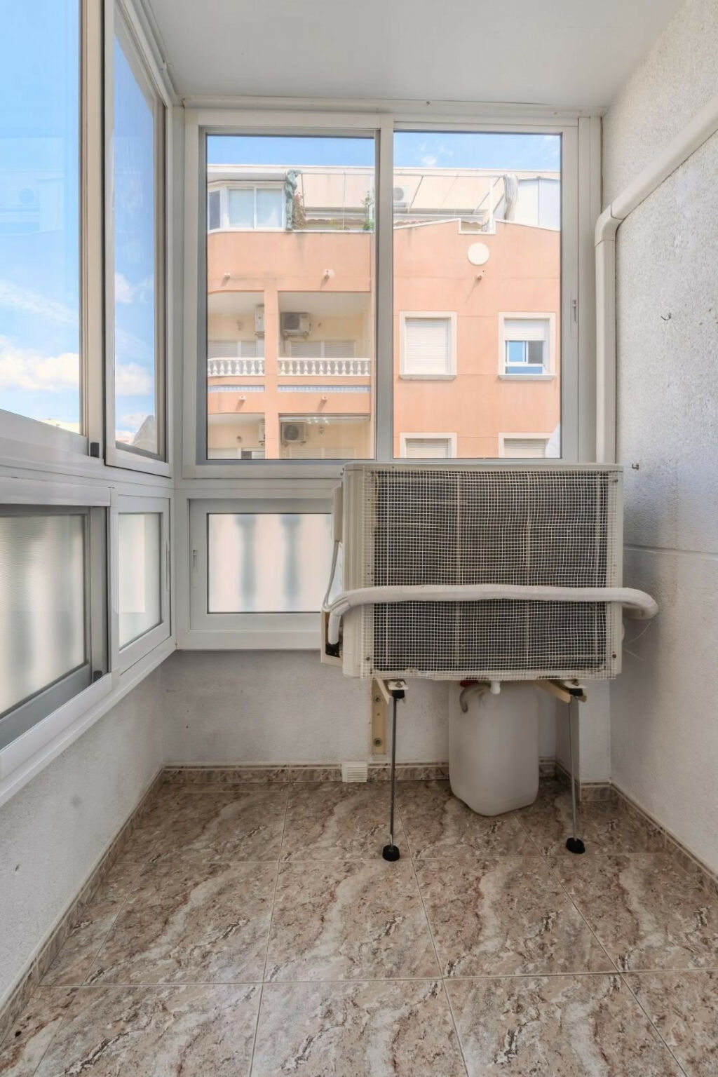 Middle Floor Apartment Playa Del Cura Alicante - Bild 13