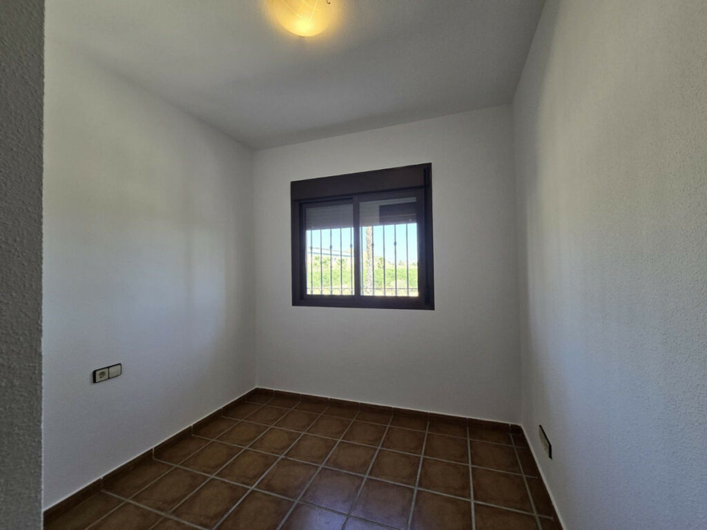 Detached Villa La Finca Golf Alicante - image 13