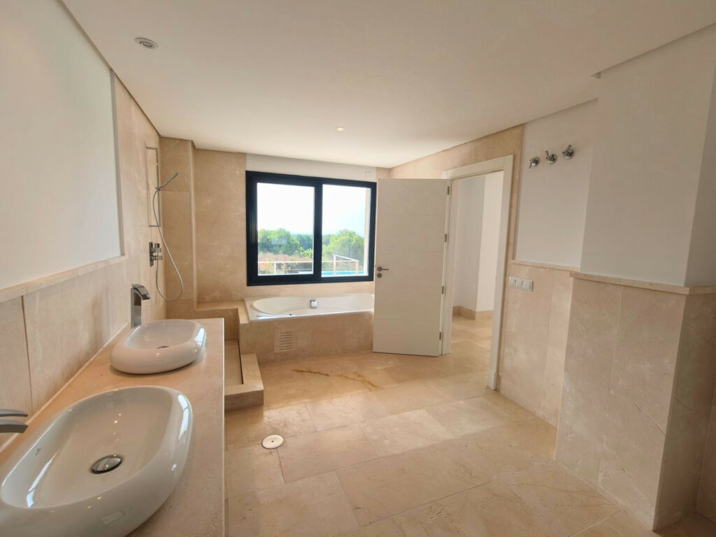 Detached Villa Sotogrande Alto Cádiz - zdjęcie 15