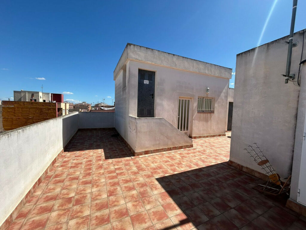 Top Floor Apartment Almoradi Alicante - imagen 15