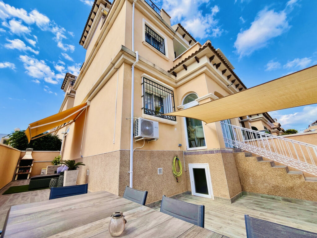 Townhouse Los Dolses Alicante - Bild 2
