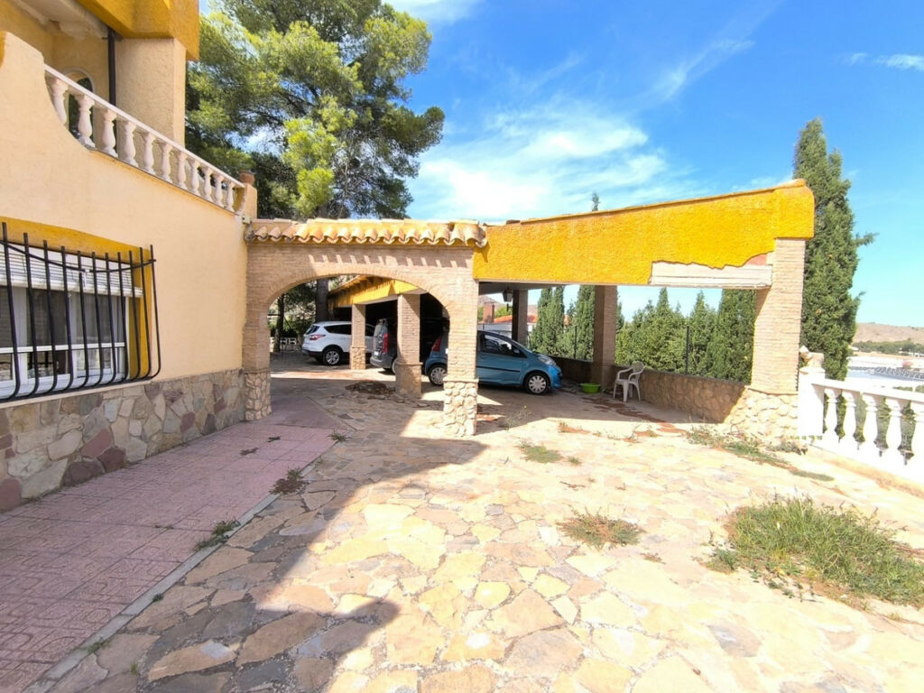 Detached Villa Yecla Murcia - imagen 2