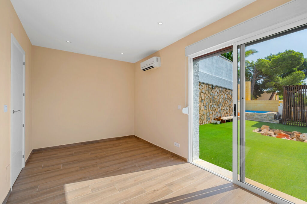 Detached Villa La Nucia Alicante - imagen 23