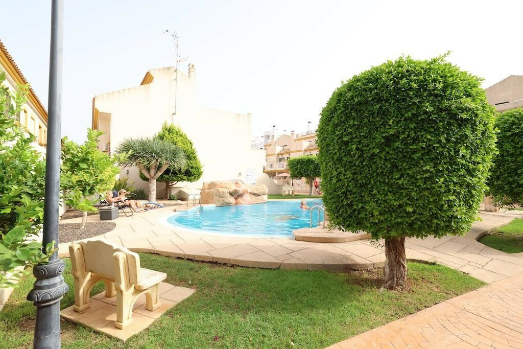 Detached Villa Cabo Roig Alicante - zdjęcie 25