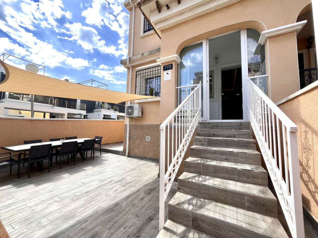Townhouse Los Dolses Alicante - Bild 27
