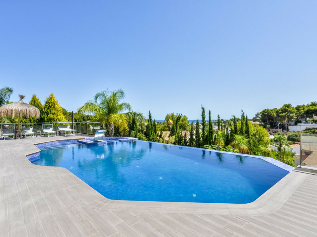 Detached Villa La Fustera Alicante - image 28