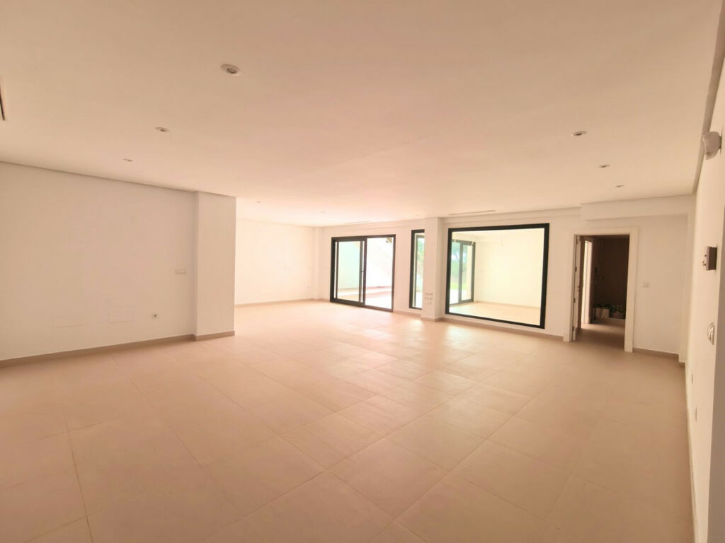 Detached Villa Sotogrande Alto Cádiz - zdjęcie 30