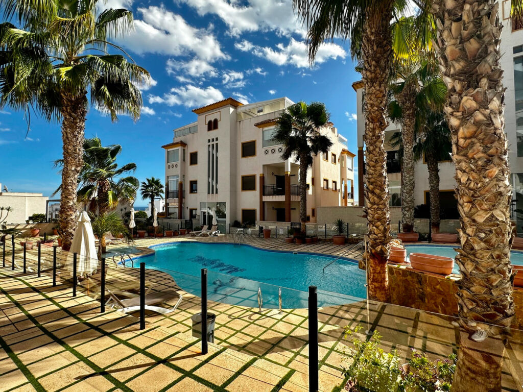 Penthouse Guardamar del Segura Alicante - image 37
