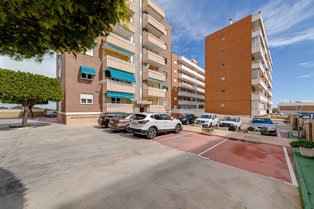 Middle Floor Apartment Punta Prima Alicante - zdjęcie 37