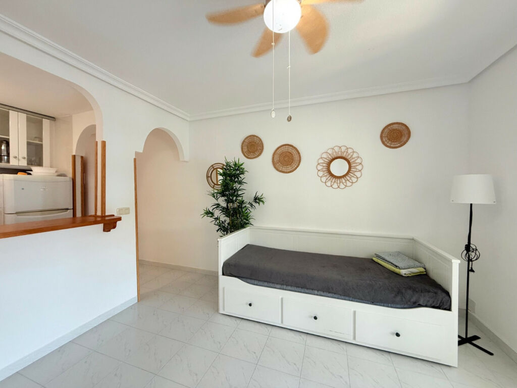 Middle Floor Apartment La Mata Alicante - Bild 4