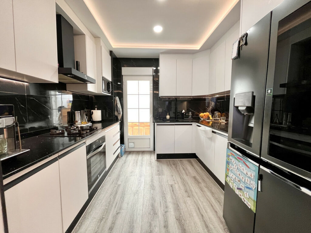 Townhouse Los Dolses Alicante - Bild 4