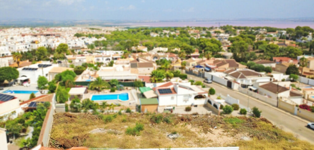 Land Torrevieja Alicante - imagen 4